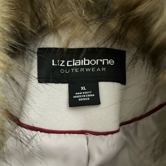 NWT Liz Claiborne XL Pea Coat/Fur Collar  NWT - Picture 2 of 10